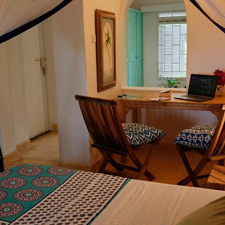 Salty'S Kitesurf Village Kilifi Luaran gambar